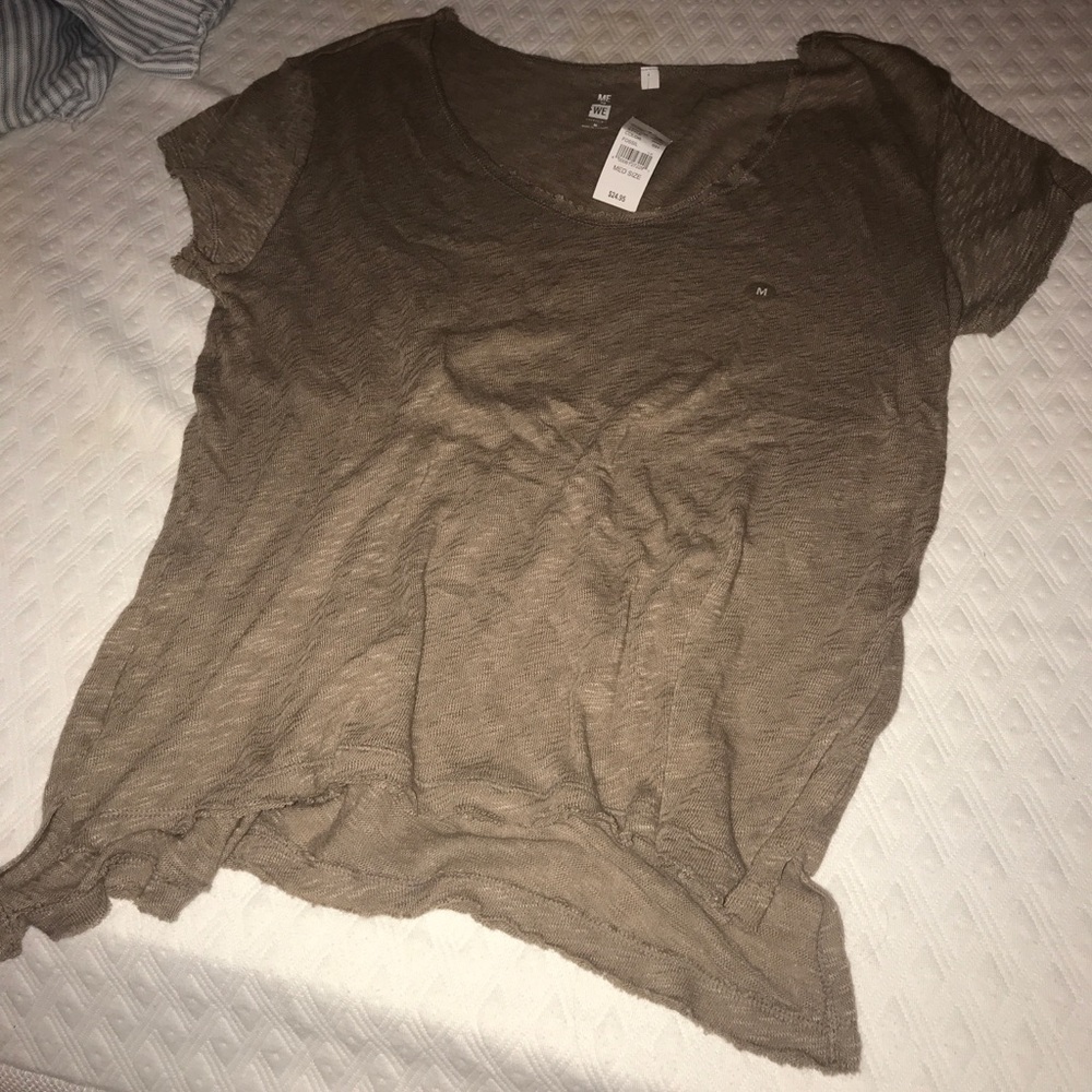 Never worn! New with tags brown flowy shirt